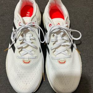 Adidas Mens white Running Shoes size 11